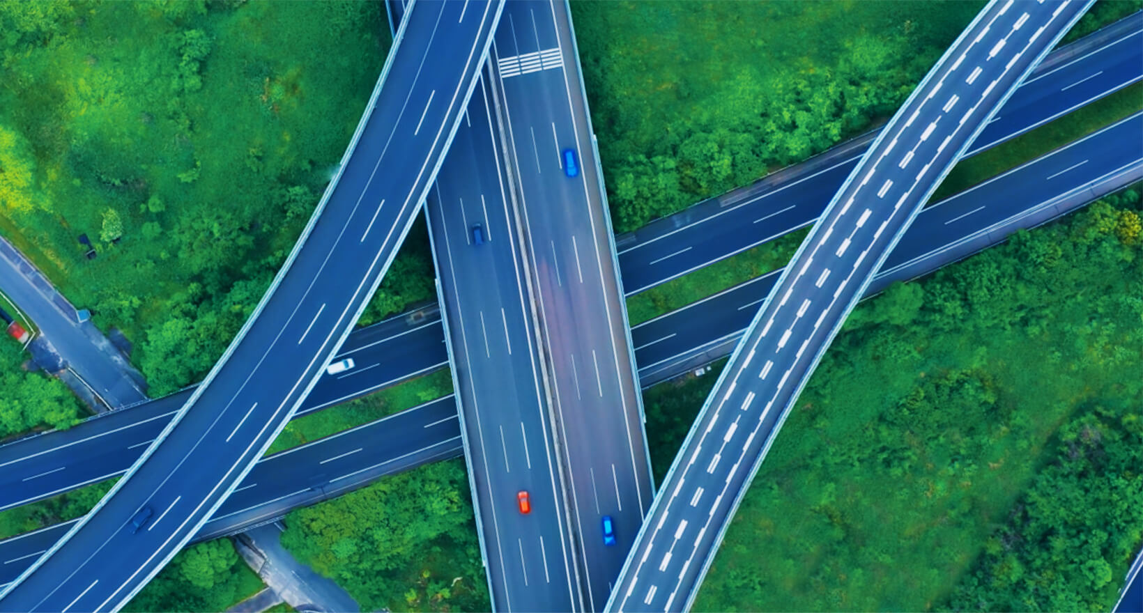 道路を俯瞰して見下ろすイメージ